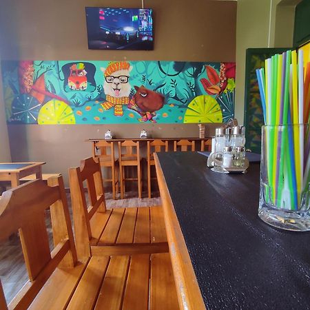 Saint Peter'S Llama Hostal La Paz Exterior photo